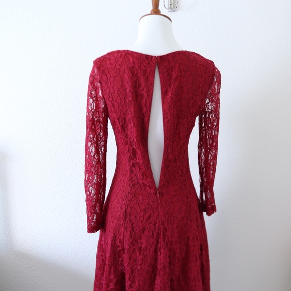 Lulu's Fine & Dine Wine Red Lace Long Sleeve Dress Size Medium - Picture 7 of 12